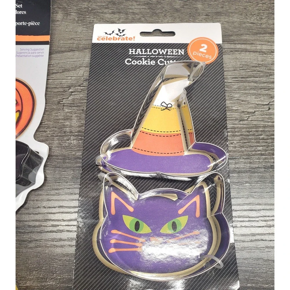 Wilton Cookie Cutters Halloween Celebrate Lot Of 5 Pumpkin Cat Bat Witch NEW